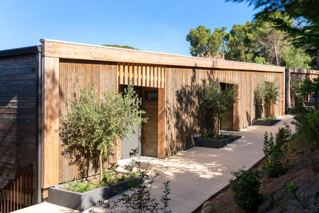 Hotel rural a Llafranc amb certificat d’eficiència energètica i legalització d’activitat