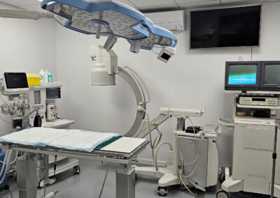 Obras, proyecto eléctrico y legalización de actividad para clínica veterinaria.